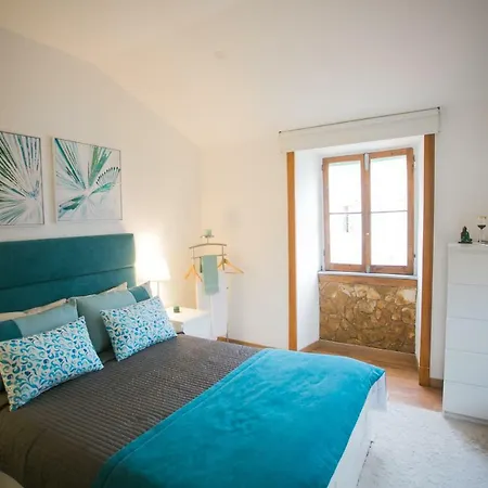 Daire Fantastic Santos *