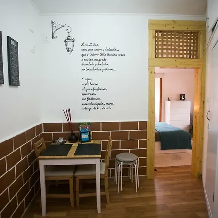 Daire Fantastic Santos *